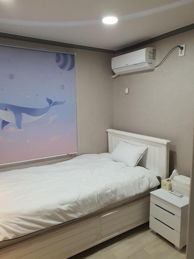 Ara Guesthouse Пусан Екстер'єр фото